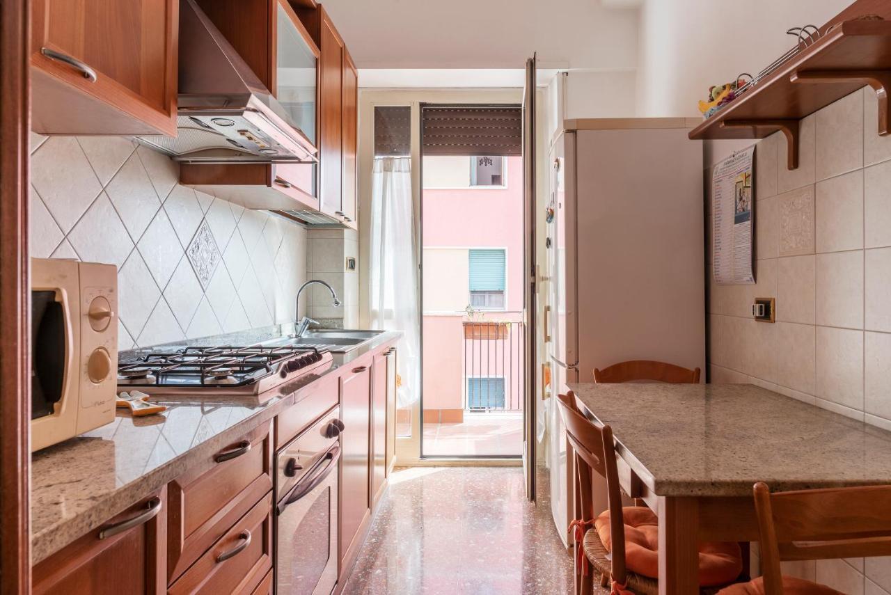 Monteverde Roomy Apartment Sun And Flowers Рим Экстерьер фото